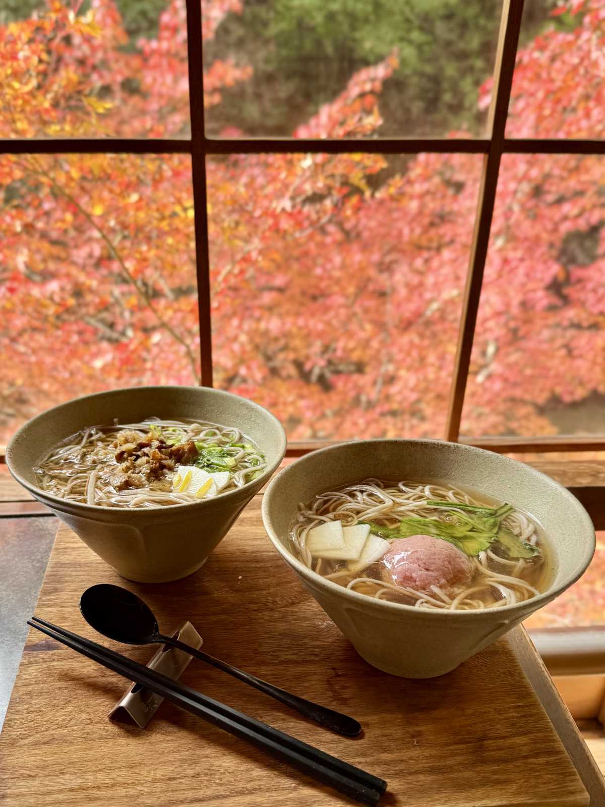 ROOT2 RIVERSIDE:紅葉の時期がステキ🍁〜絶景のリバーサイドカフェ〜🍁 - TRIPROUD