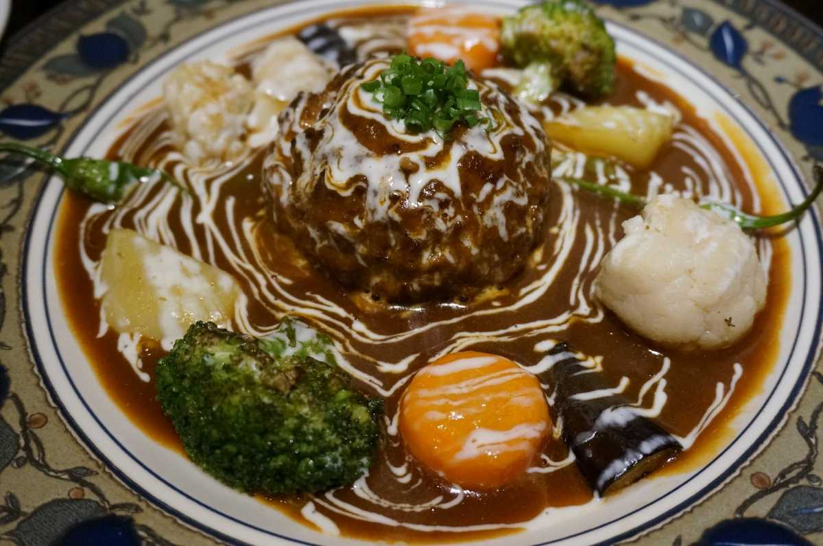 幸せを呼ぶ銀座ランチ シチューソースのハンバーグステーキ 銀座 古川の口コミ Triproud