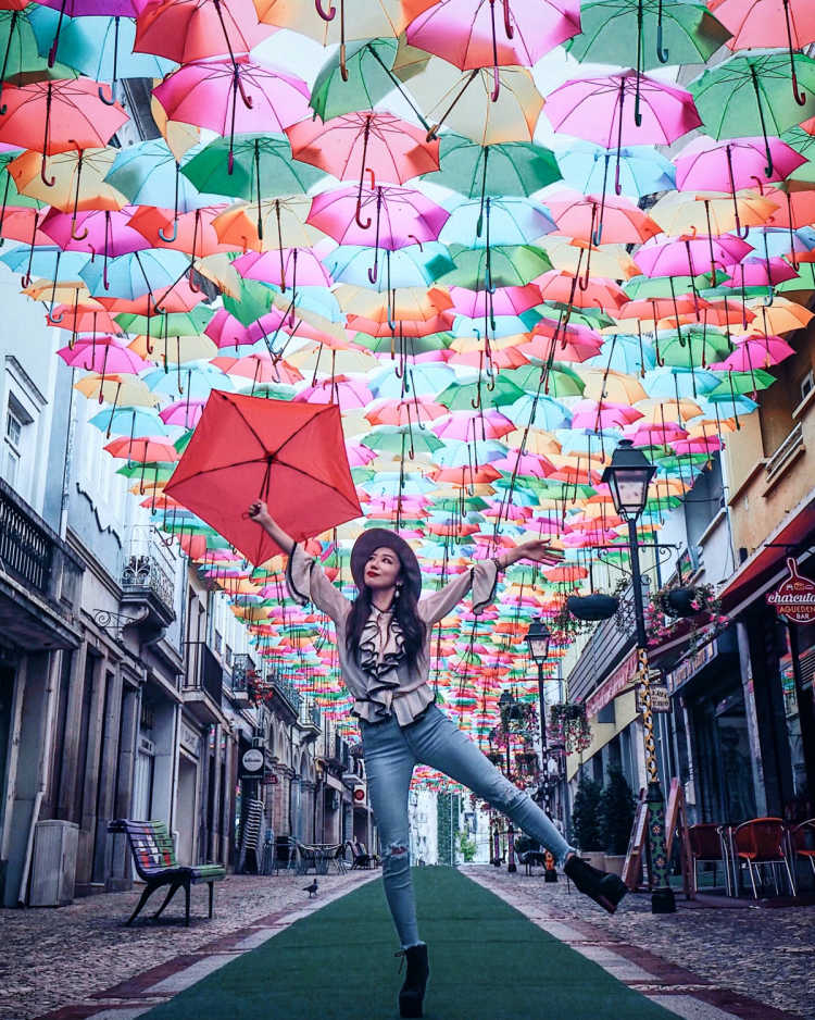 アゲダ アンブレラフェスタ ポルトガル アゲダの夏の傘祭り☂ Umbrella