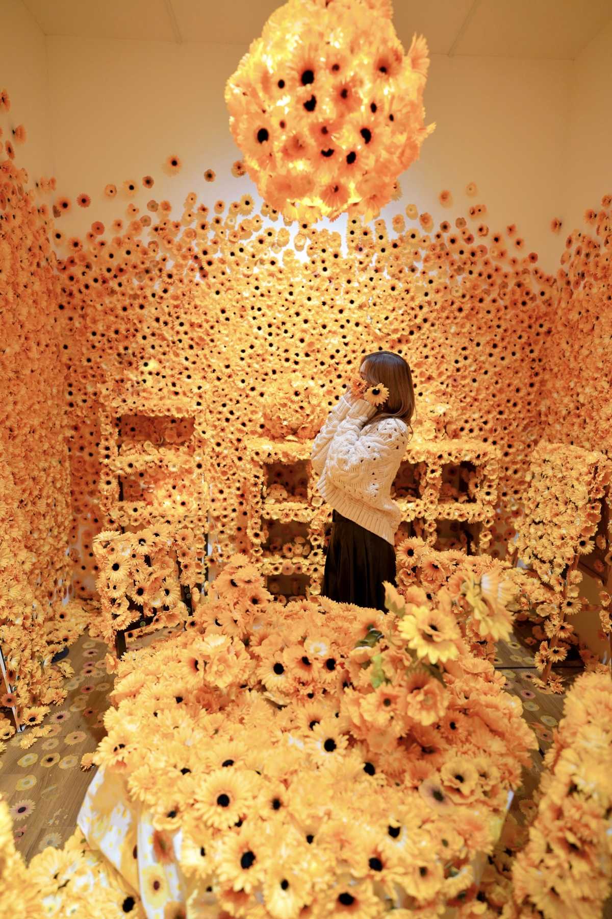 草間彌生美術館:時間の経過とともに美しさが増す体験型アートの世界