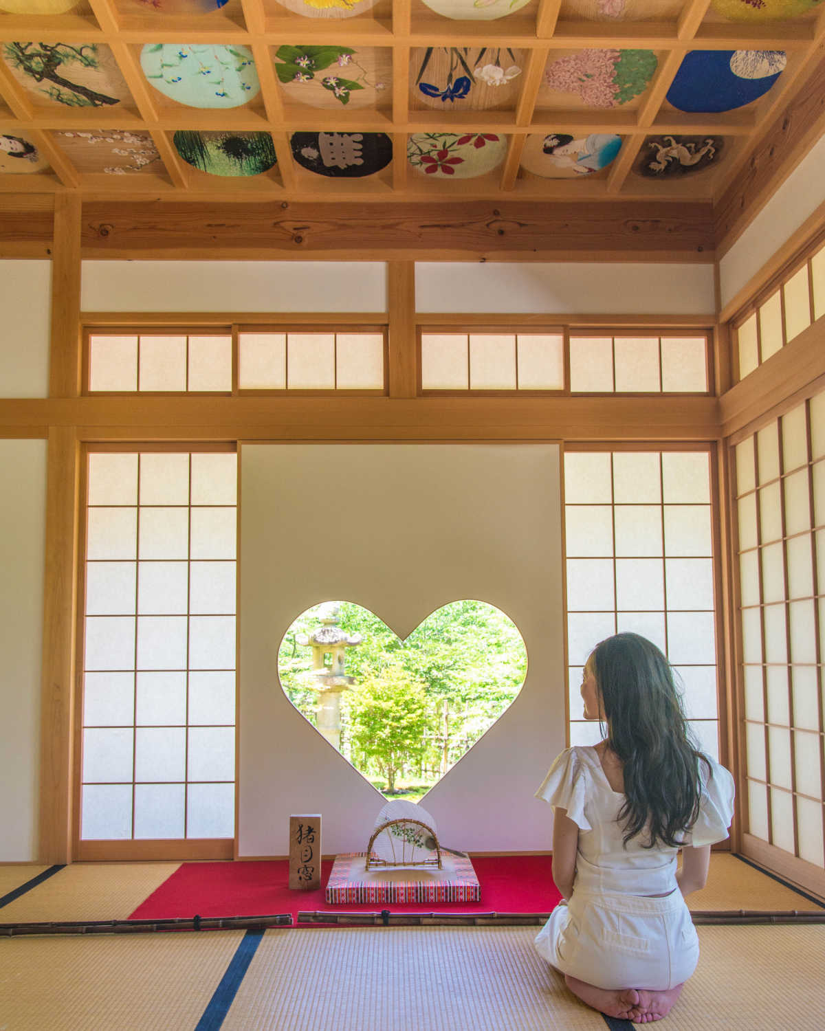 ハート型の猪の目窓と美しい天井画 正寿院の口コミ Triproud