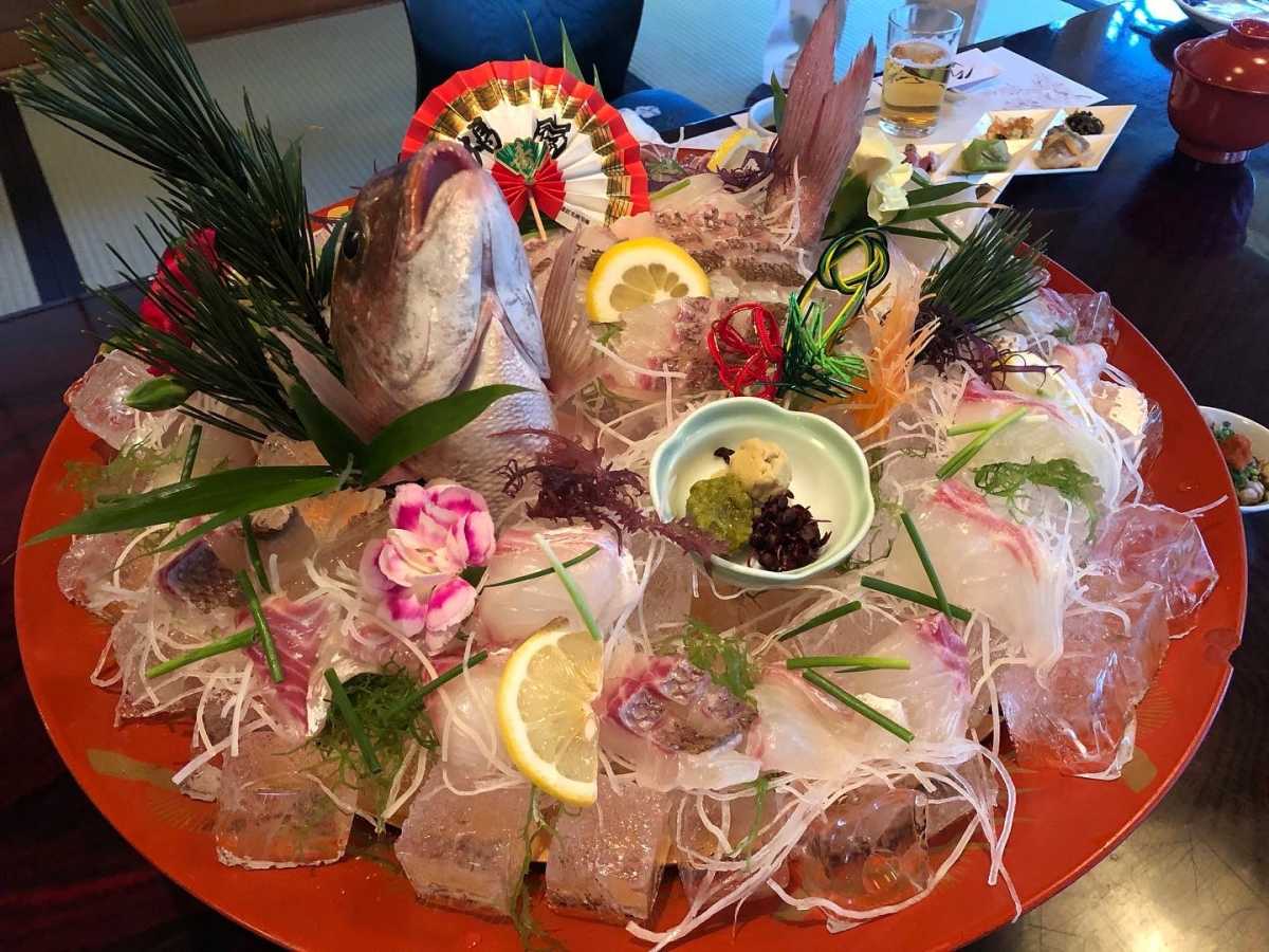 高級料亭で新鮮な魚料理に舌鼓 魚庵 千畳敷の口コミ - TRIPROUD