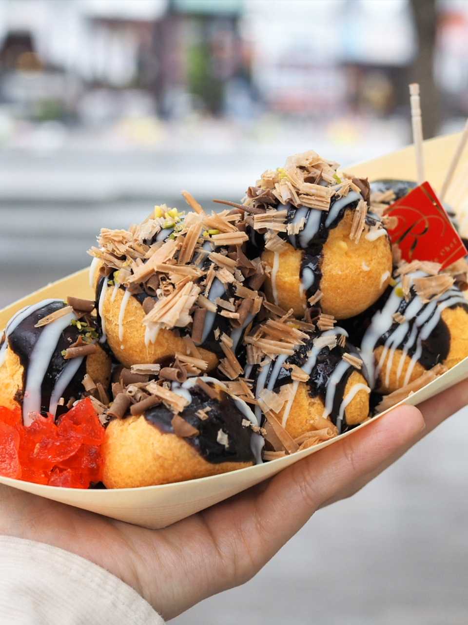 レーブ ドゥ シェフ 高島屋大阪店:まるでたこやき！？びっくりスイーツ