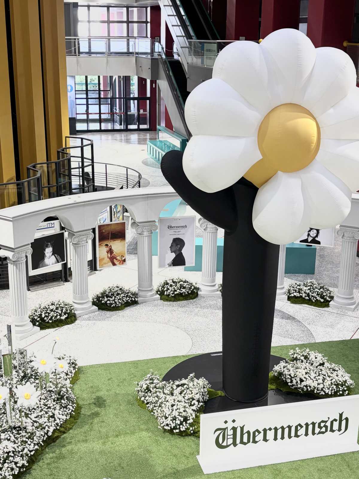 ギャラリー 展示台 japan-architects.com: TOTOギャラリー・間 25周年記念展