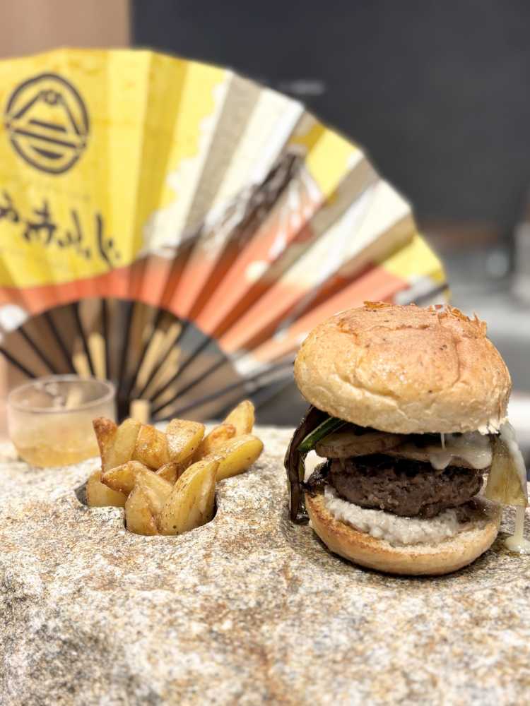 ハンバーガー　プロフ必読 チーズ プロフ必読様 ハンバーガー プロフ必読 BUZZ (@buzz.0822