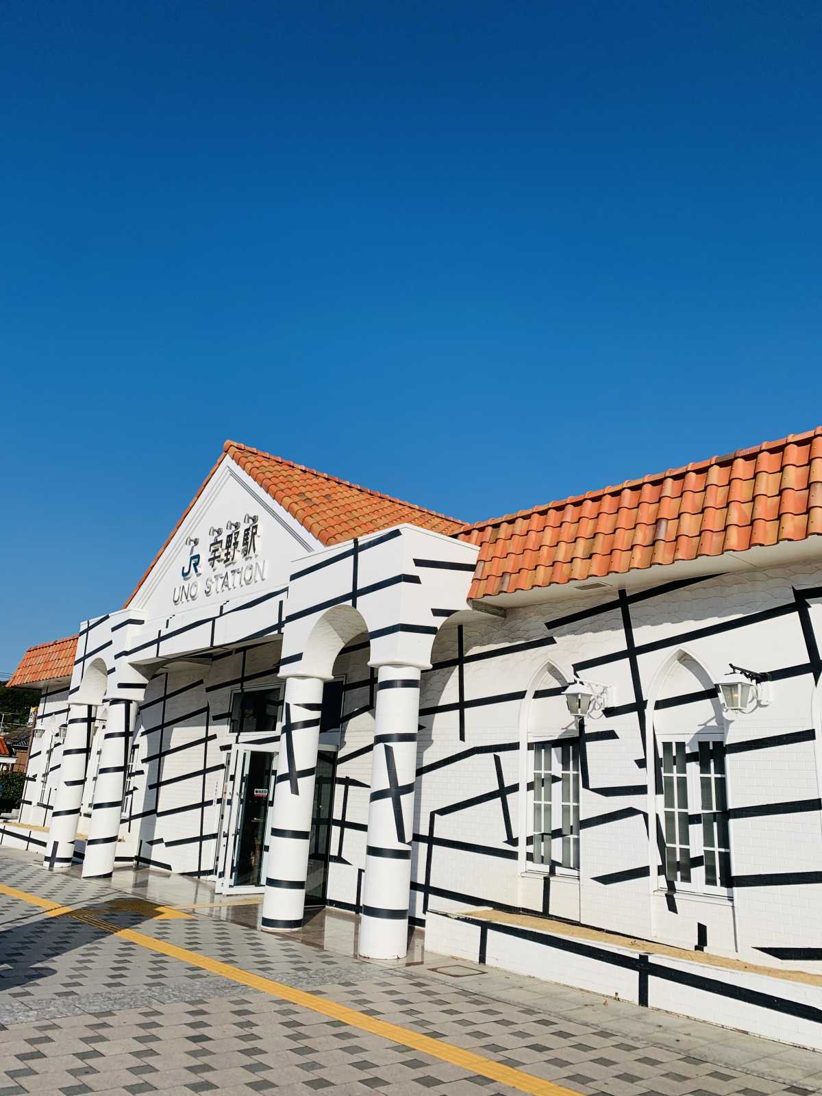 宇野駅周辺の街並み宇野港とアートの街、宇野駅散策 TRIPROUD