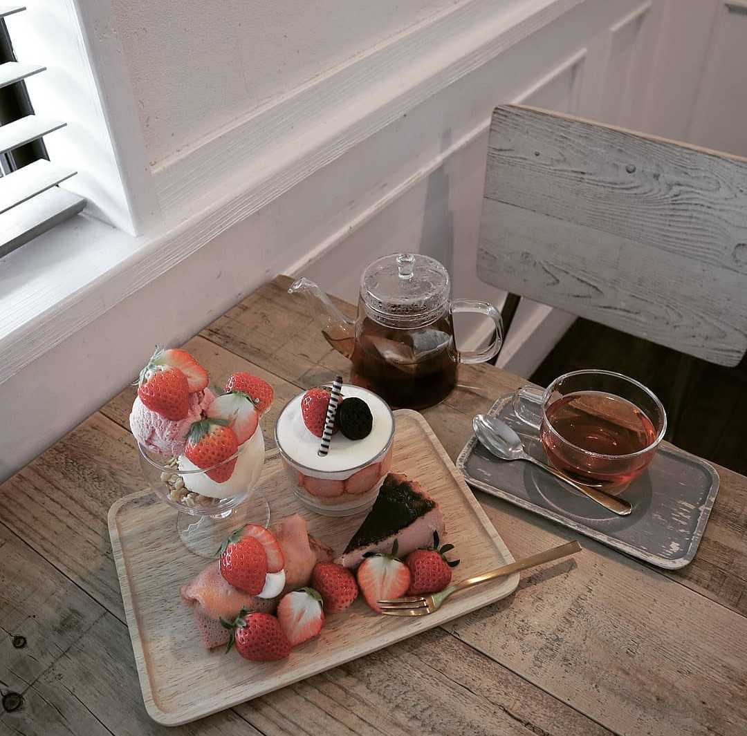 香川 いちごプレート 予約必須 いちごの季節のプレート おかし工房 Botanの口コミ Triproud