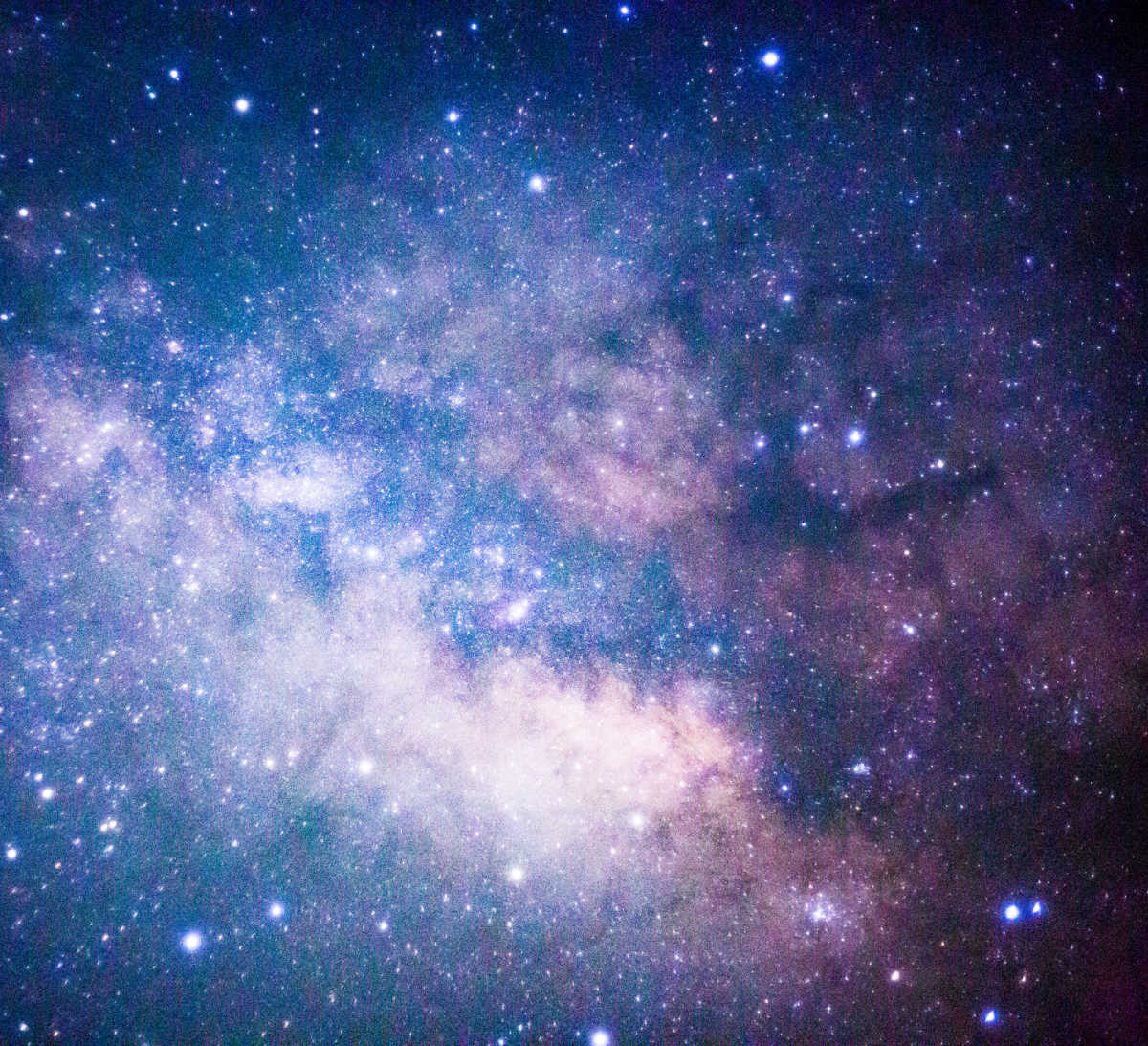 五ヶ瀬ハイランドスキー場:真っ暗な空だからよく見える！10万光年以上