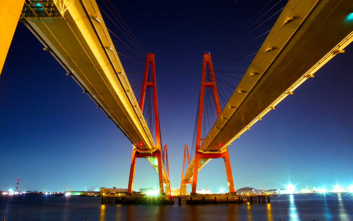 名古屋のシンボル名港トリトン 名港トリトンの口コミ Triproud